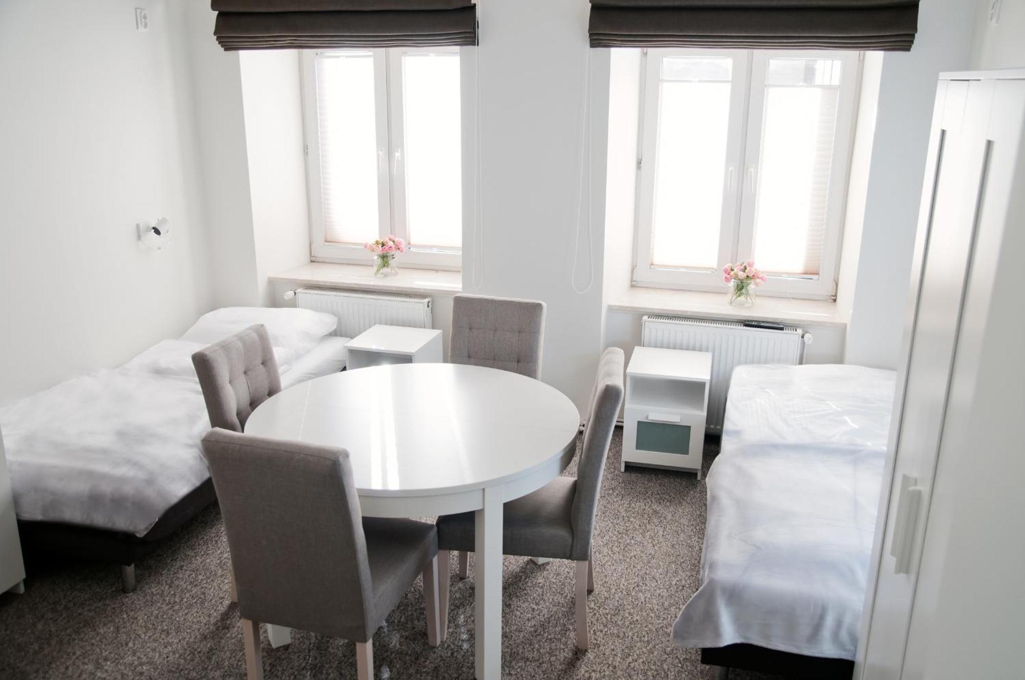 Rodmos Hostel ルブリン エクステリア 写真