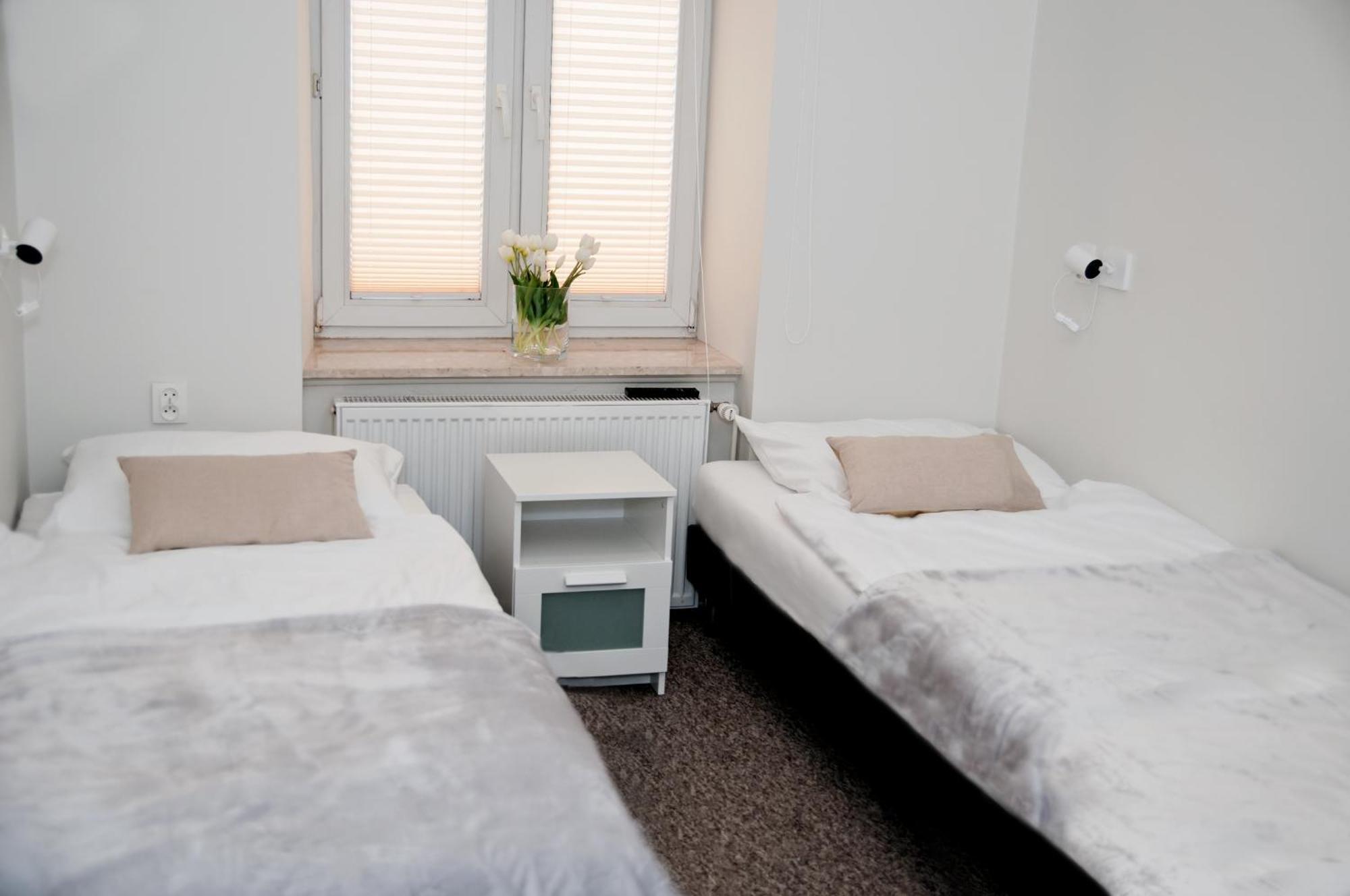 Rodmos Hostel ルブリン エクステリア 写真